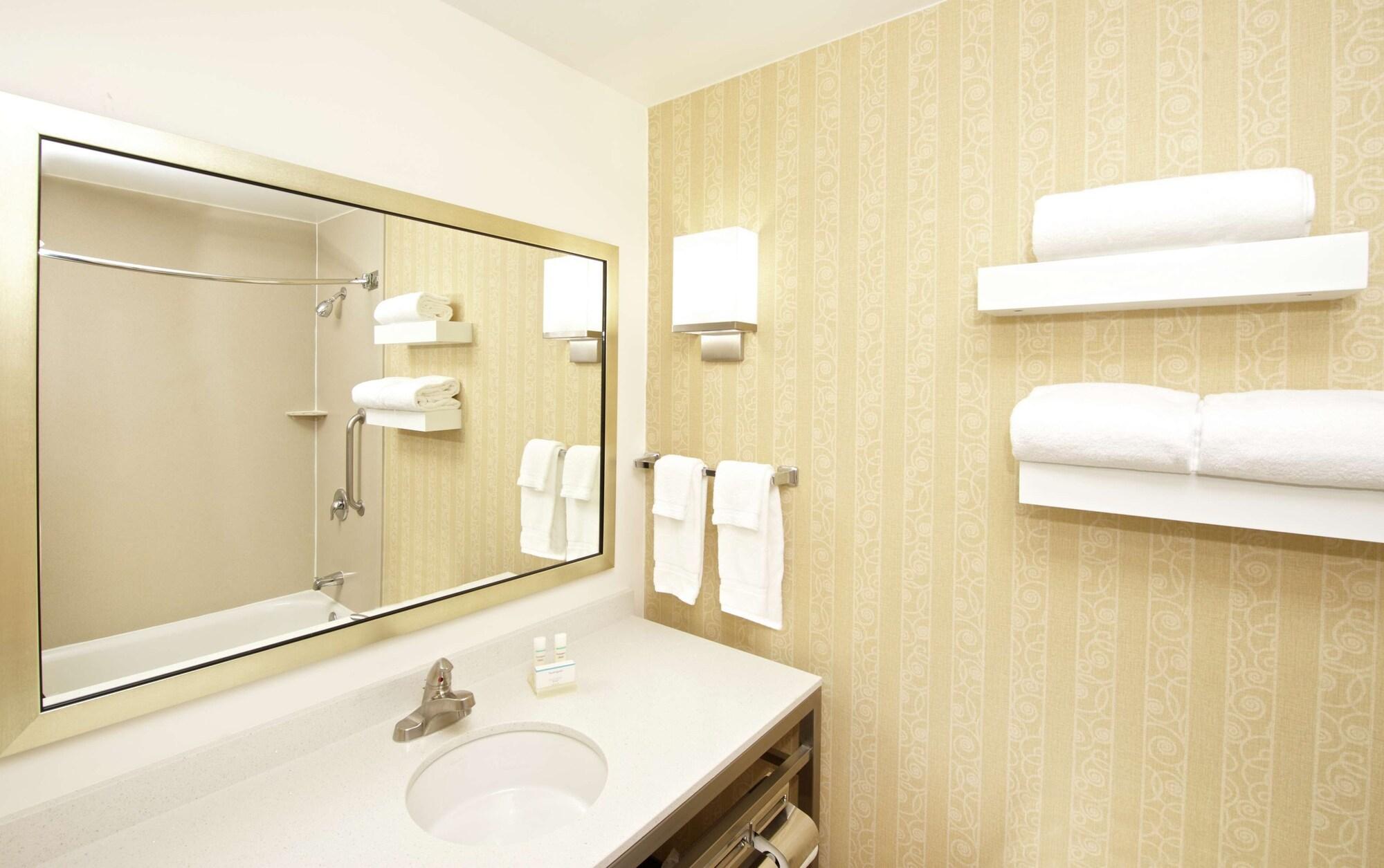 Hilton Garden Inn Seattle/Renton Esterno foto
